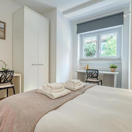 Emily Valles Apartment Saint Peter'S Rome Bagian luar foto