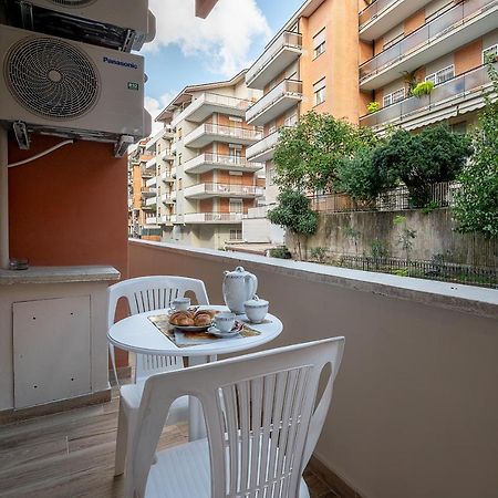 Emily Valles Apartment Saint Peter'S Rome Bagian luar foto