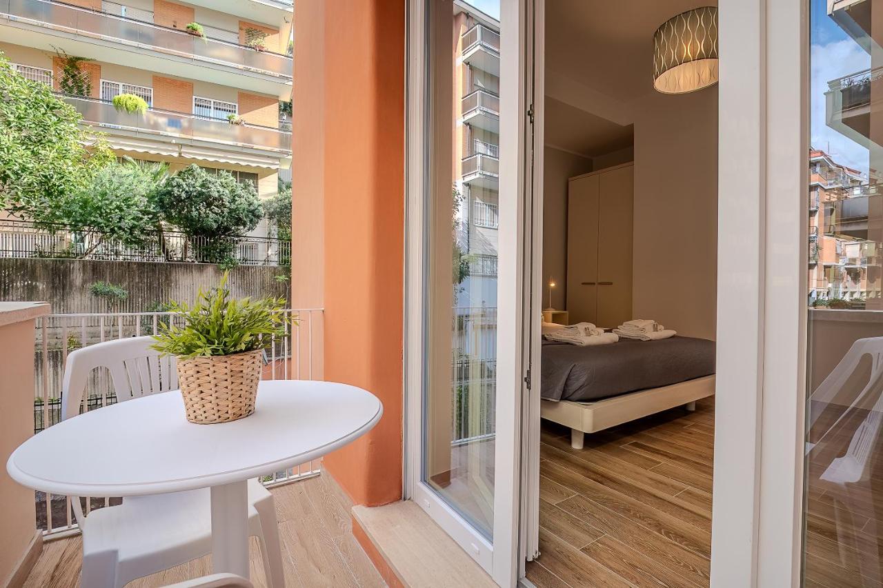 Emily Valles Apartment Saint Peter'S Rome Bagian luar foto